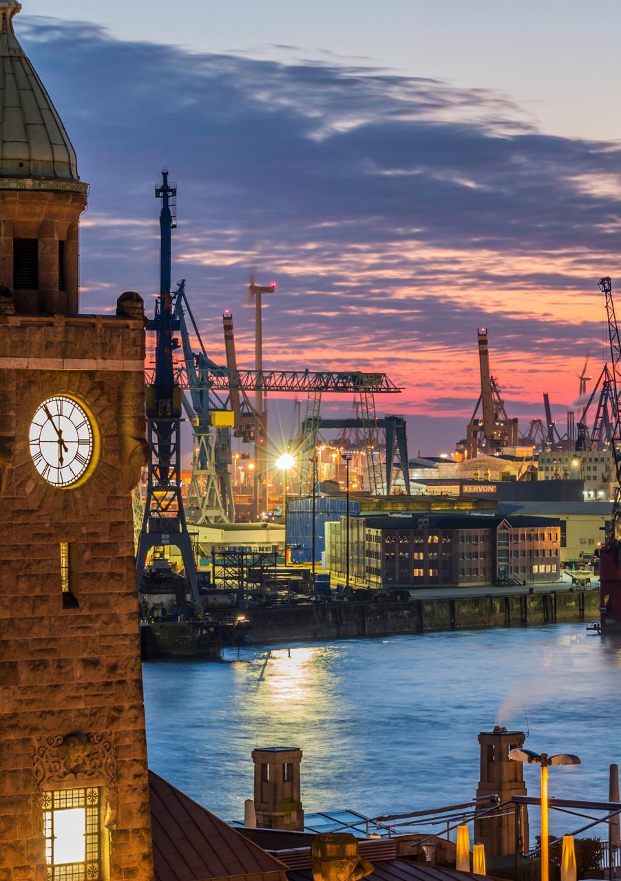 Hamburg – Ort der Klarheit und Inspiration im Erfolgisch® Kosmos Hamburg – Ort der Klarheit und Inspiration im Erfolgisch® Kosmos